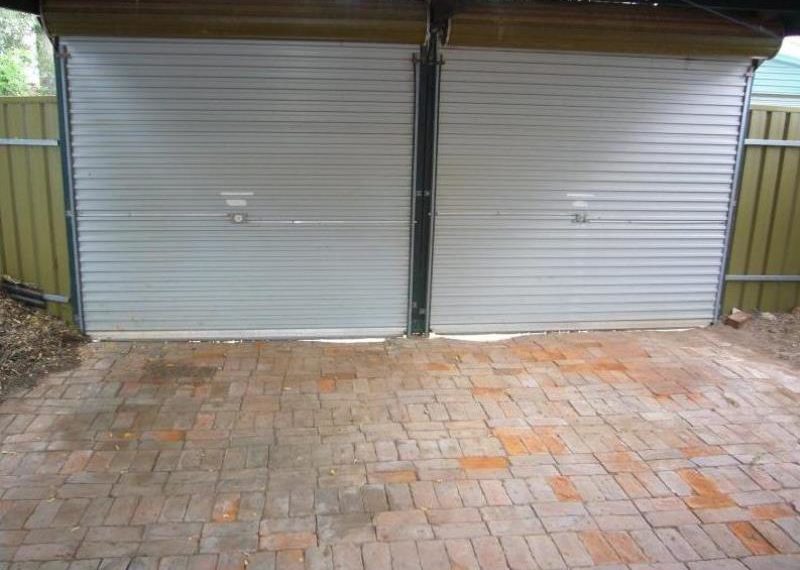 144 Drayton - Carport