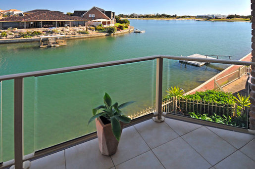 4:68 Martin Court, West Lakes 9