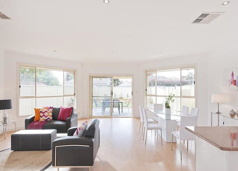 58 Ryan - lounge dining